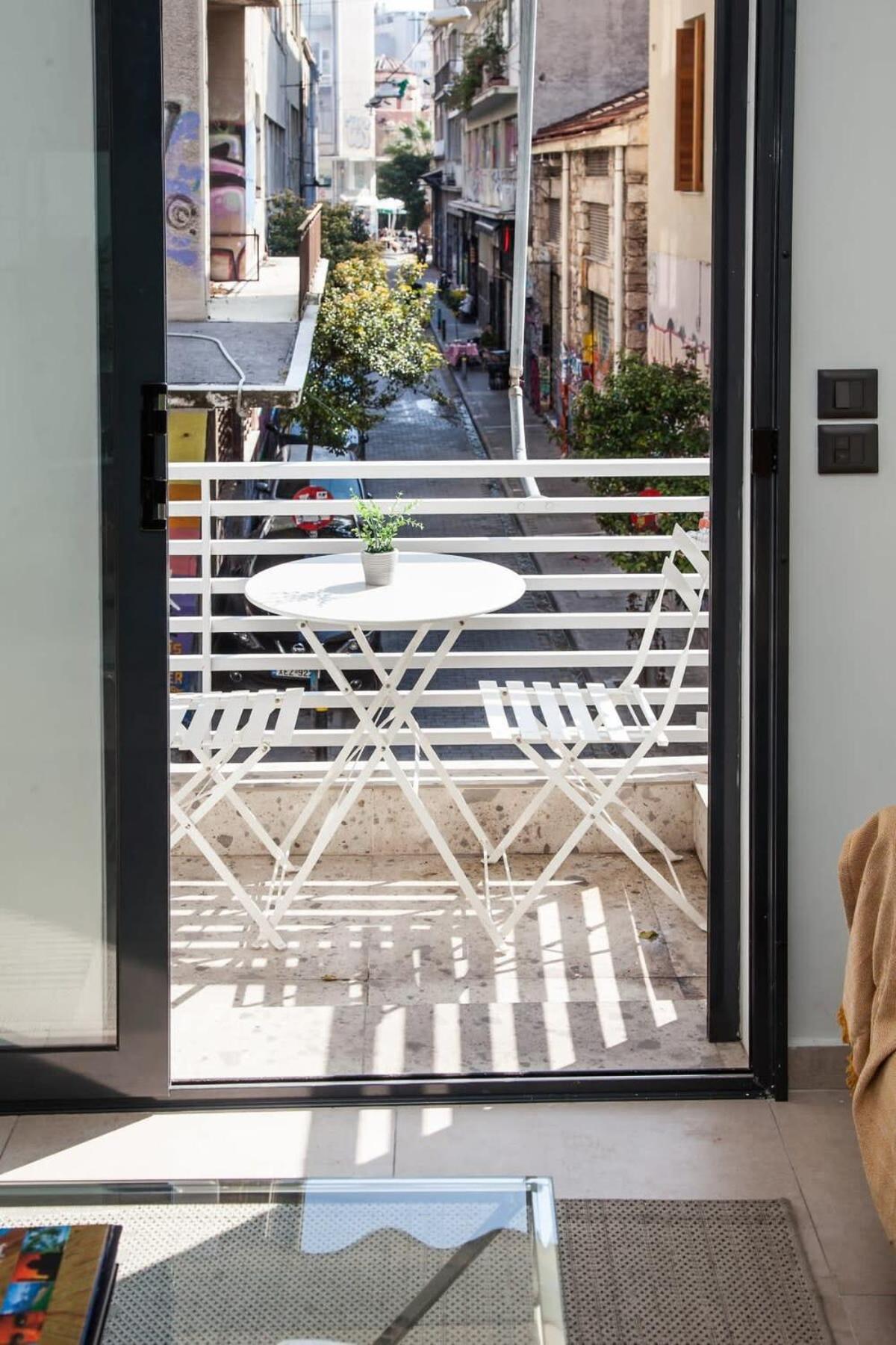 Beautiful Elegant Apartment Next To Monastiraki Athén Kültér fotó